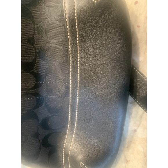 Coach Black Leather Shoulder Bag - Picture 7 of 9